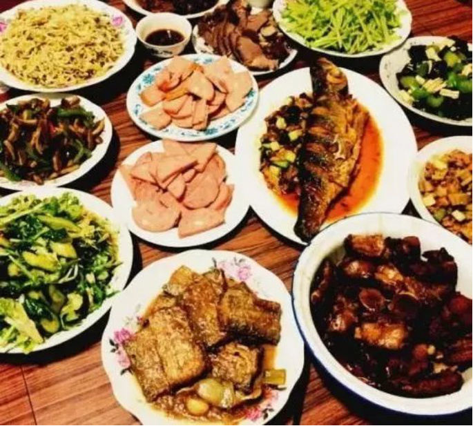 今日霜降 _ 露凝為霜知霜降，滴酒品后知濃香231.png