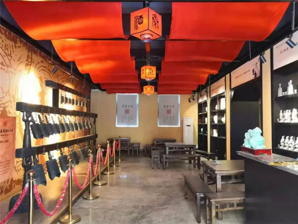 雙十一_酒_任性！全場(chǎng)半價(jià)，西安這家店也是拼了！215.jpg